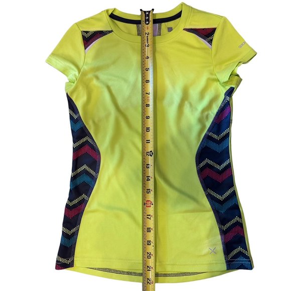 Xhilaration Sports Shortsleeve Tee, Yellow, Large Kids, Like New - Picture 3 of 7